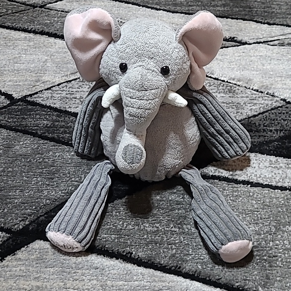 RETIRED SCENTSY BUDDY OLLIE PLUSH ELEPHANT 2010 🐘